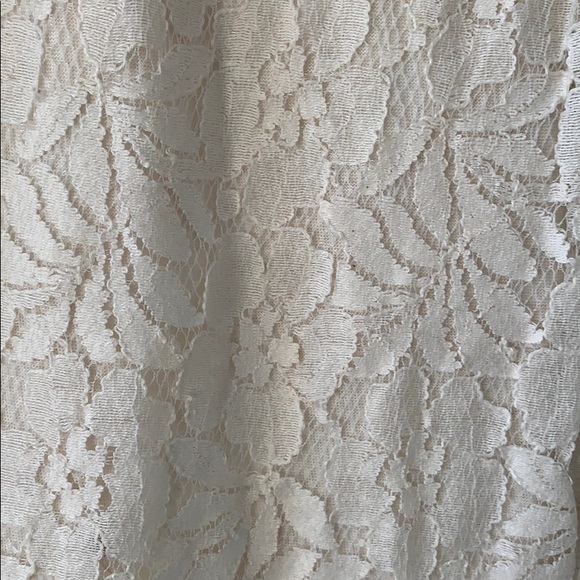 Vintage style lace dress - Picture 2 of 3